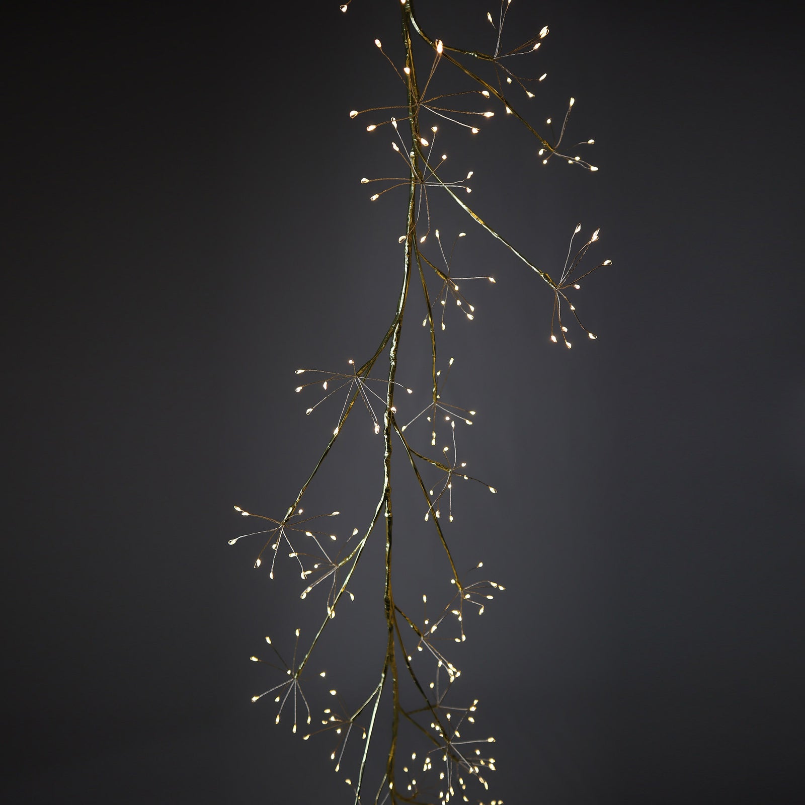 Guirlande lumineuse de Noël en forme d'ombelle dorée