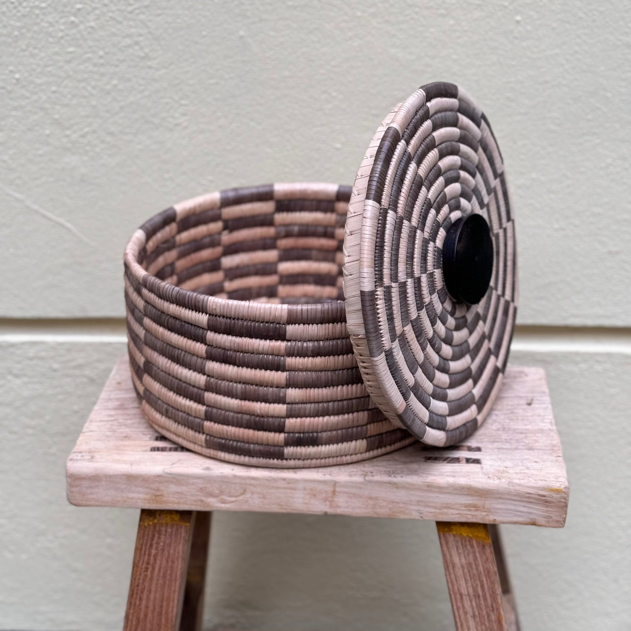 handmade basket in malawi