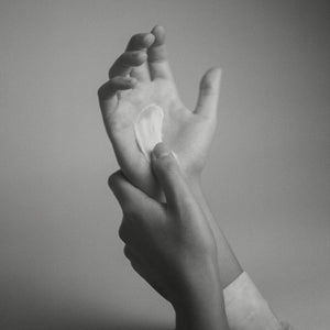 Hand Cream Tube | Escalier | 60 mL styling with hand application