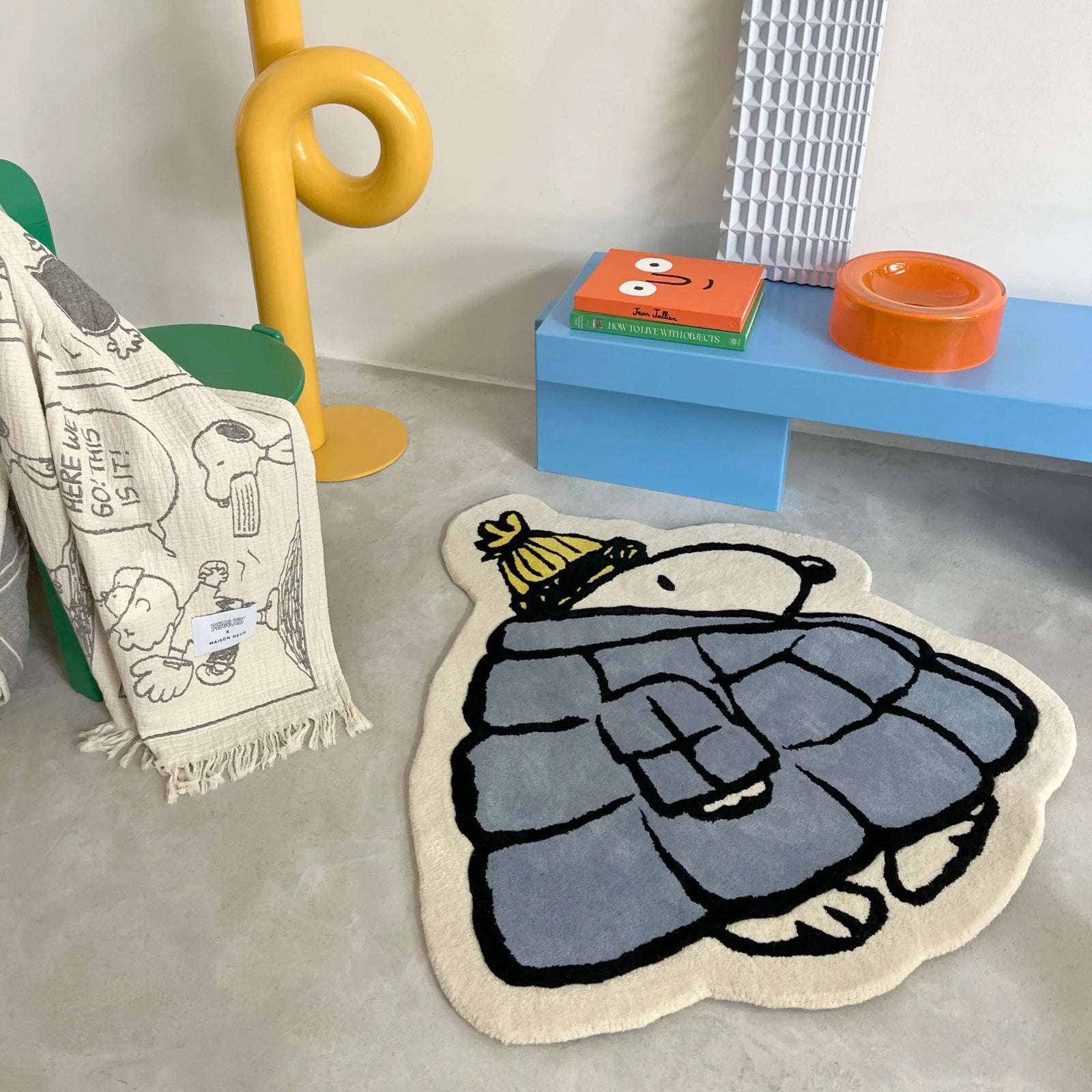 Snoopy Puffer Jacket Rug | 110 x 112 cm | Blue Yellow