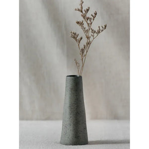 Vase droit vert patiné