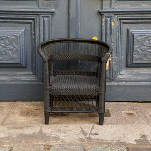 malawi kid small chair at material26 berlin