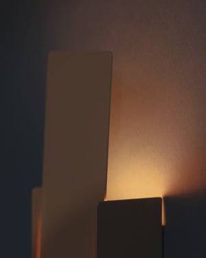 Pivoting Wall Lamp | Yellow