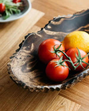 Black Wave Mango Wood Shell Fruit Tray