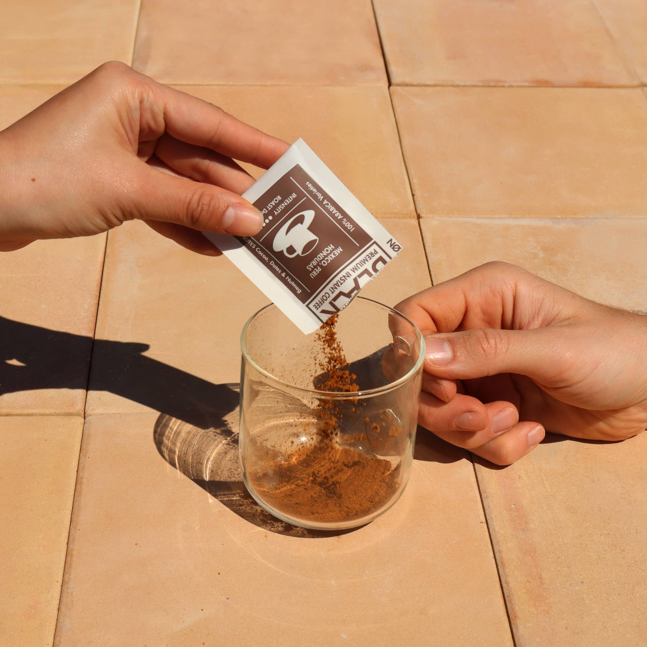 BLÆK Instant Coffee NØ.3 | Dark Roast | Organic Fairtrade