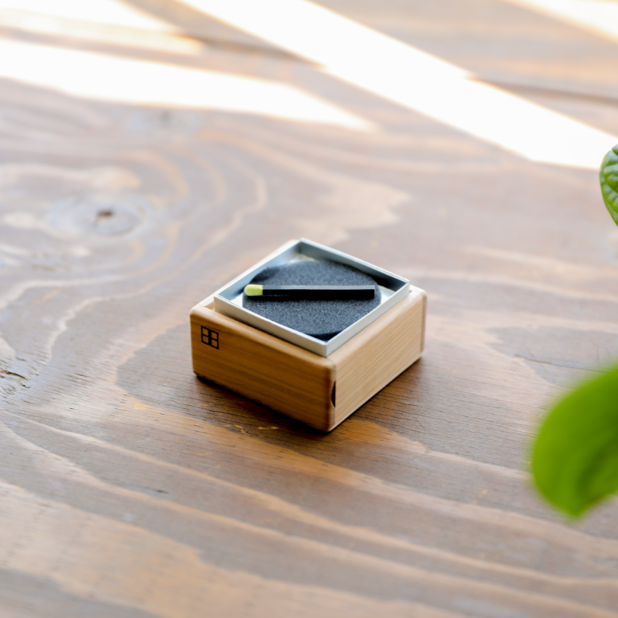Solid Wood Case for 10 Minute Aroma | Sakura