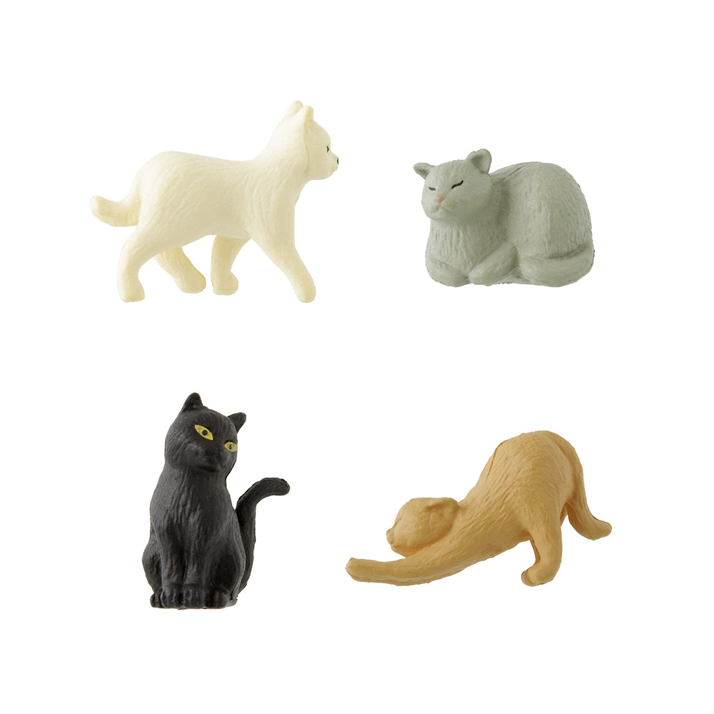 Mini Magnet Cat