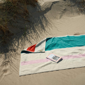 Beach towel | Pink Turquoise Lime Red