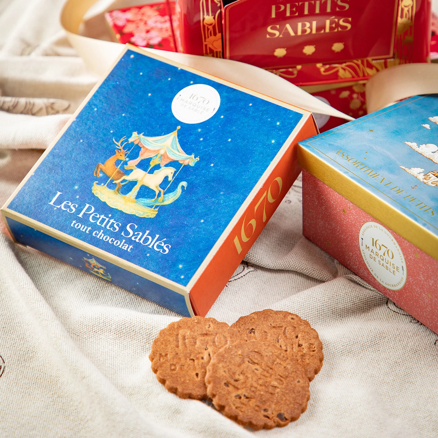 Chocolate Shortbread Cookies | Christmas Box