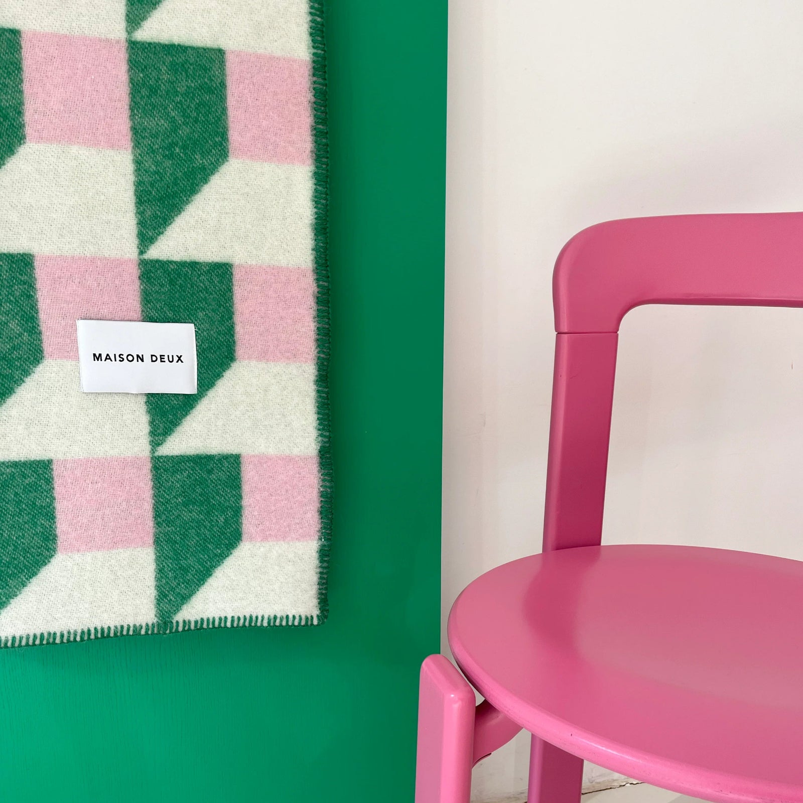 Cubics Blanket Grass Pink