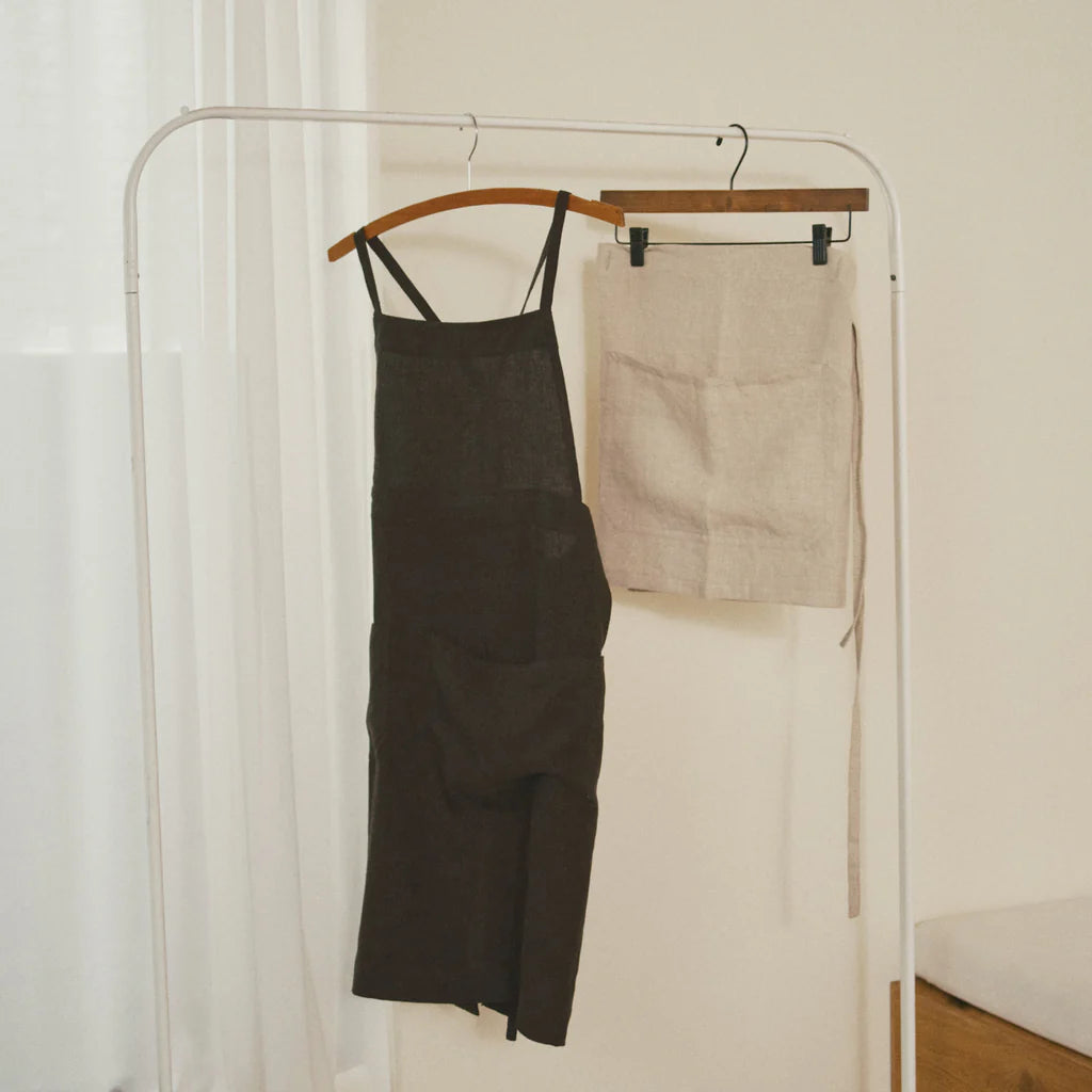 FUTO Linen Full Apron | Charcoal