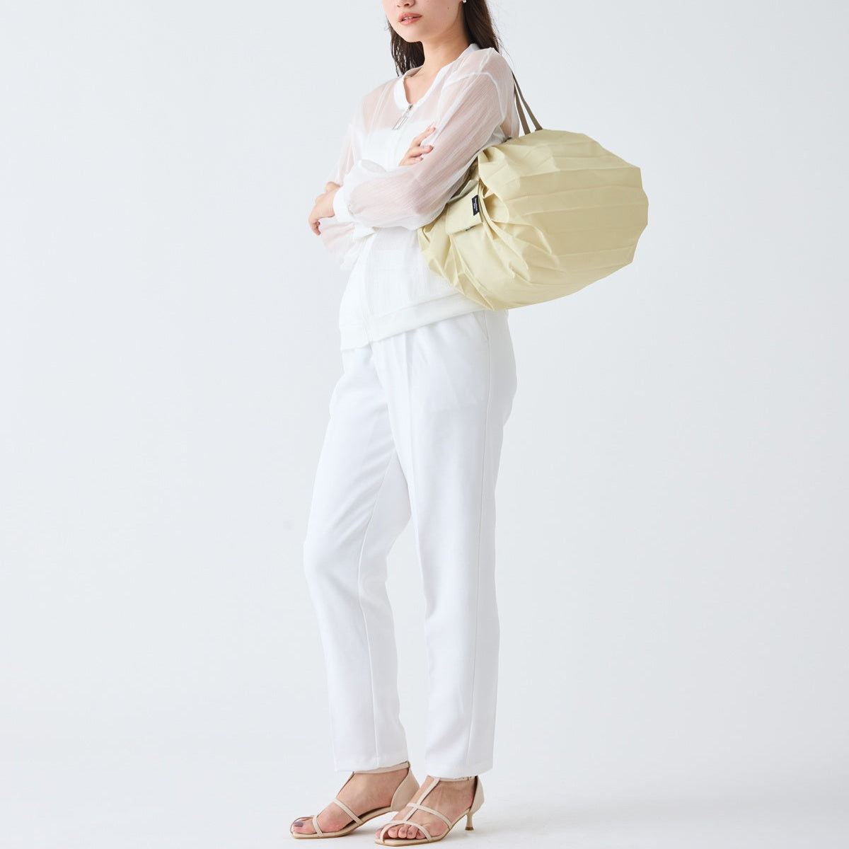Pleated Compact Bag | Cashew Nuts | M