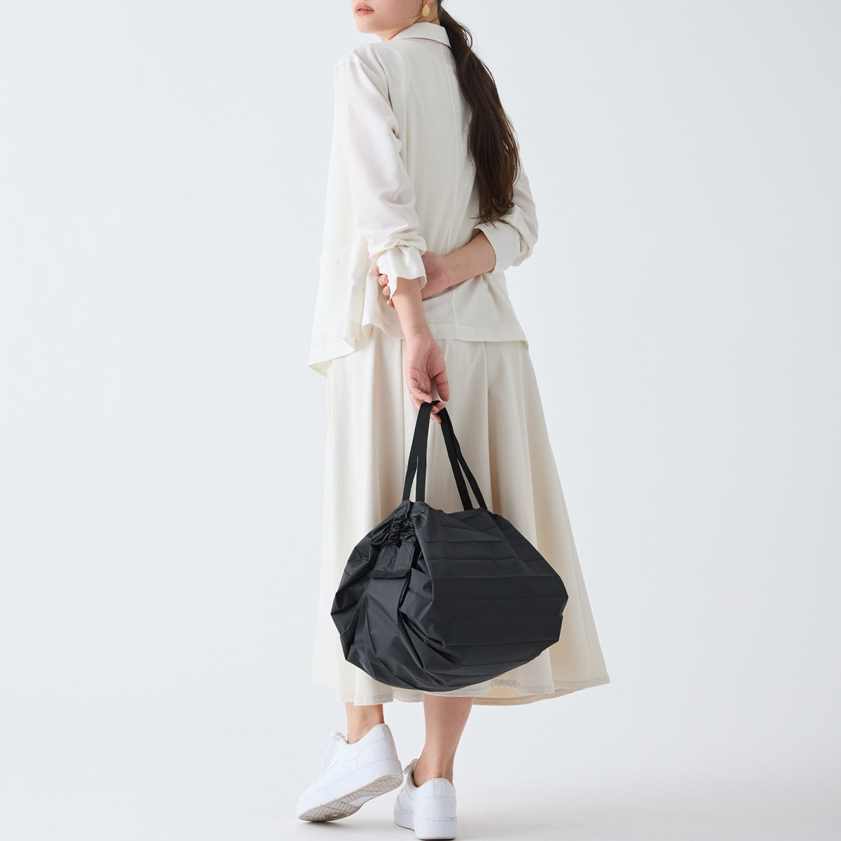 Pleated Compact Bag | Jet Black | M