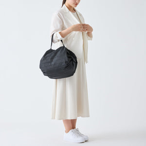 Pleated Compact Bag | Jet Black | M