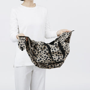 Pleated Compact Bag | Paw Marks | L