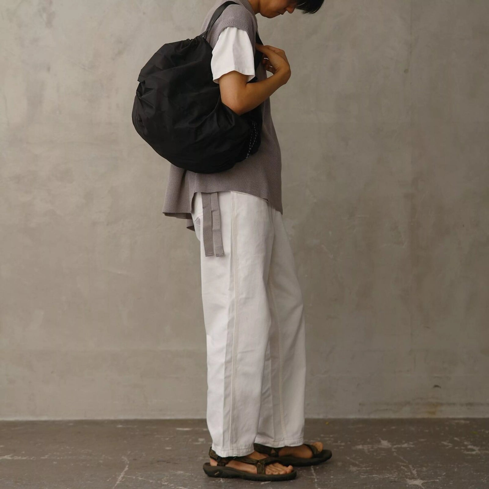 Pleated Packable Bag | Black | 27L