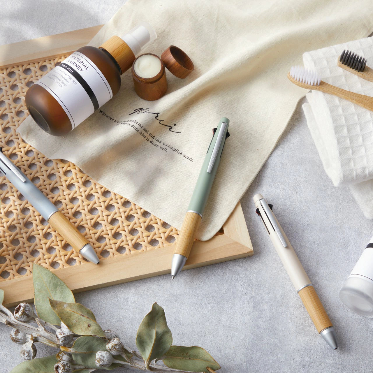 Uniball Jetstream Bamboo 4&1 Multi Pen