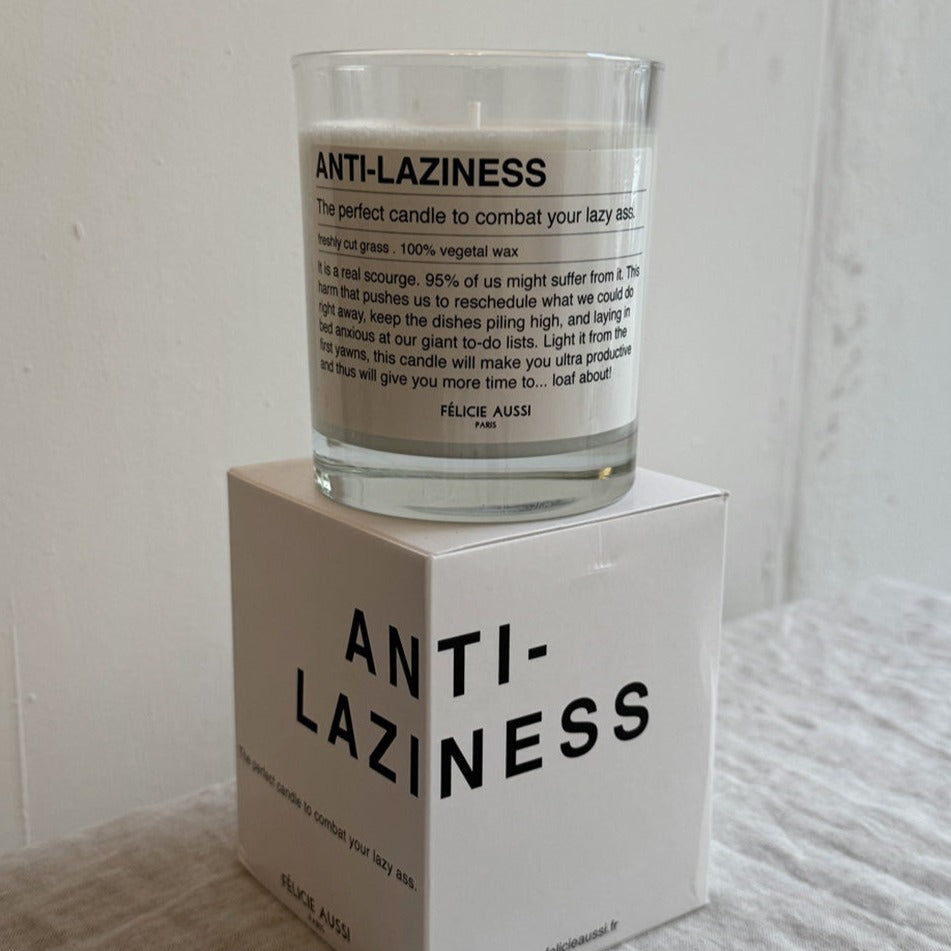 ANTI-LAZINESS SCENTED CANDLE | CUT GRASS