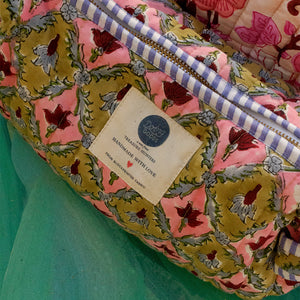 molly make up bag large styling