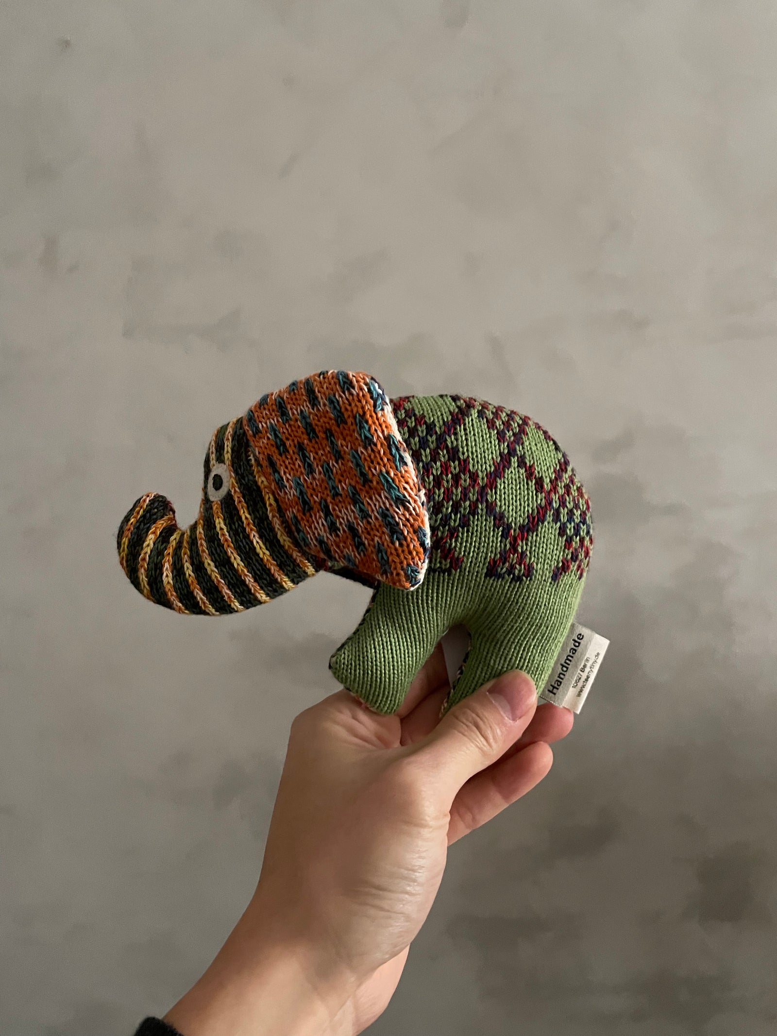 Elefant ( Pablo ), Medium