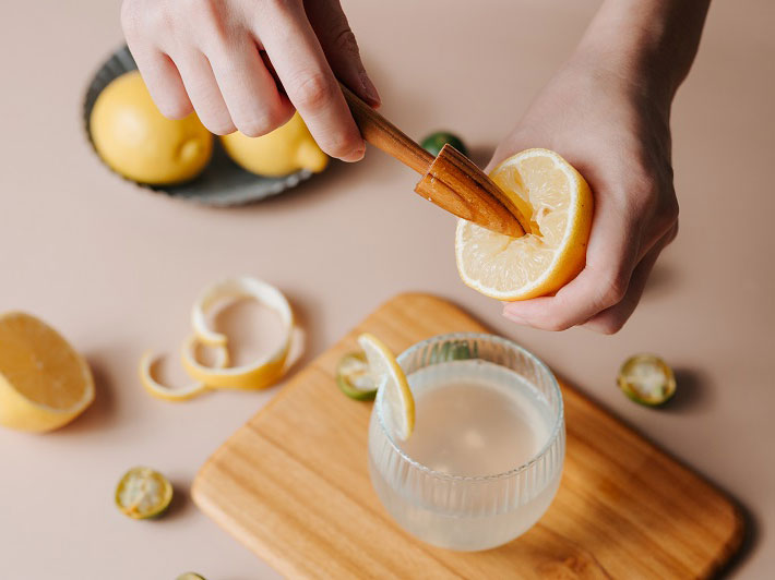 Teak Wood Lemon Squeezer